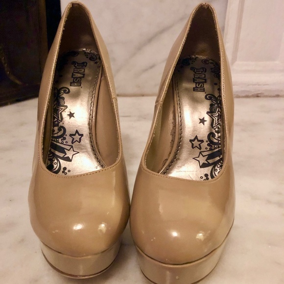 Nude Pumps/Heels for an Event - Picture 3 of 3